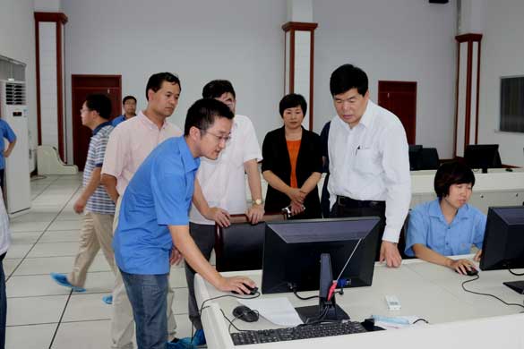 國(guó)務(wù)院參事胡本鋼來(lái)上上電纜進(jìn)行“核電走出去”調(diào)研