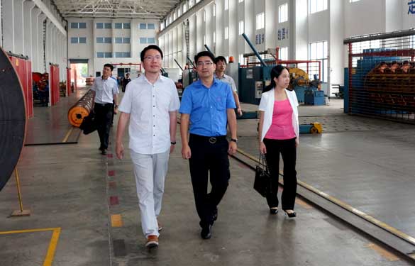 9月10日，溧陽(yáng)市副市長(zhǎng)陳安一行來(lái)上上電纜調(diào)研