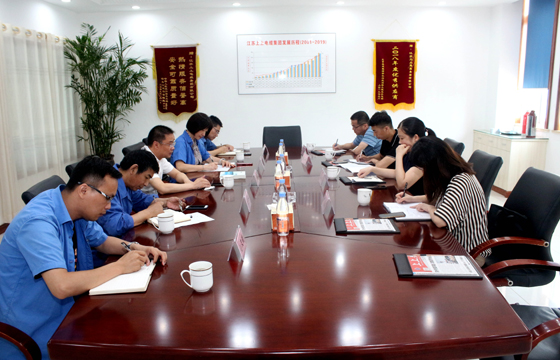 送政策、進(jìn)企業(yè)、促發(fā)展——市人社局領(lǐng)導(dǎo)走訪上上