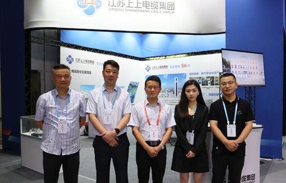 1687336380319829u5uM.jpg 合照.jpg